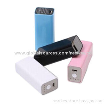 Wholesale Square Shape 2,600mAh Portable Power Bank for iPhone, 5V/1/2A Output